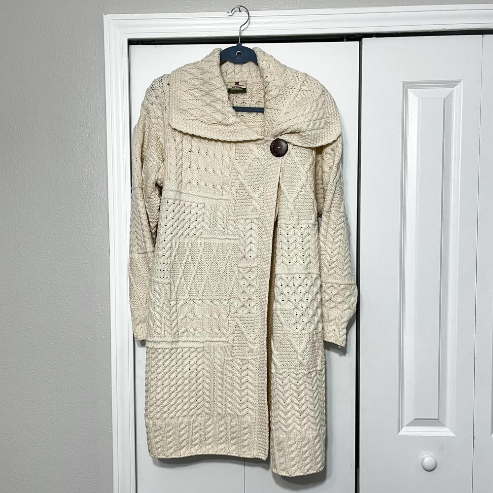 Carraig Donn Sweater Aran Knit Womens Medium White Merino Wool Long Coat Ireland